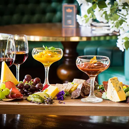 The Park Отель 5*