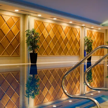 Otel The Park 5*
